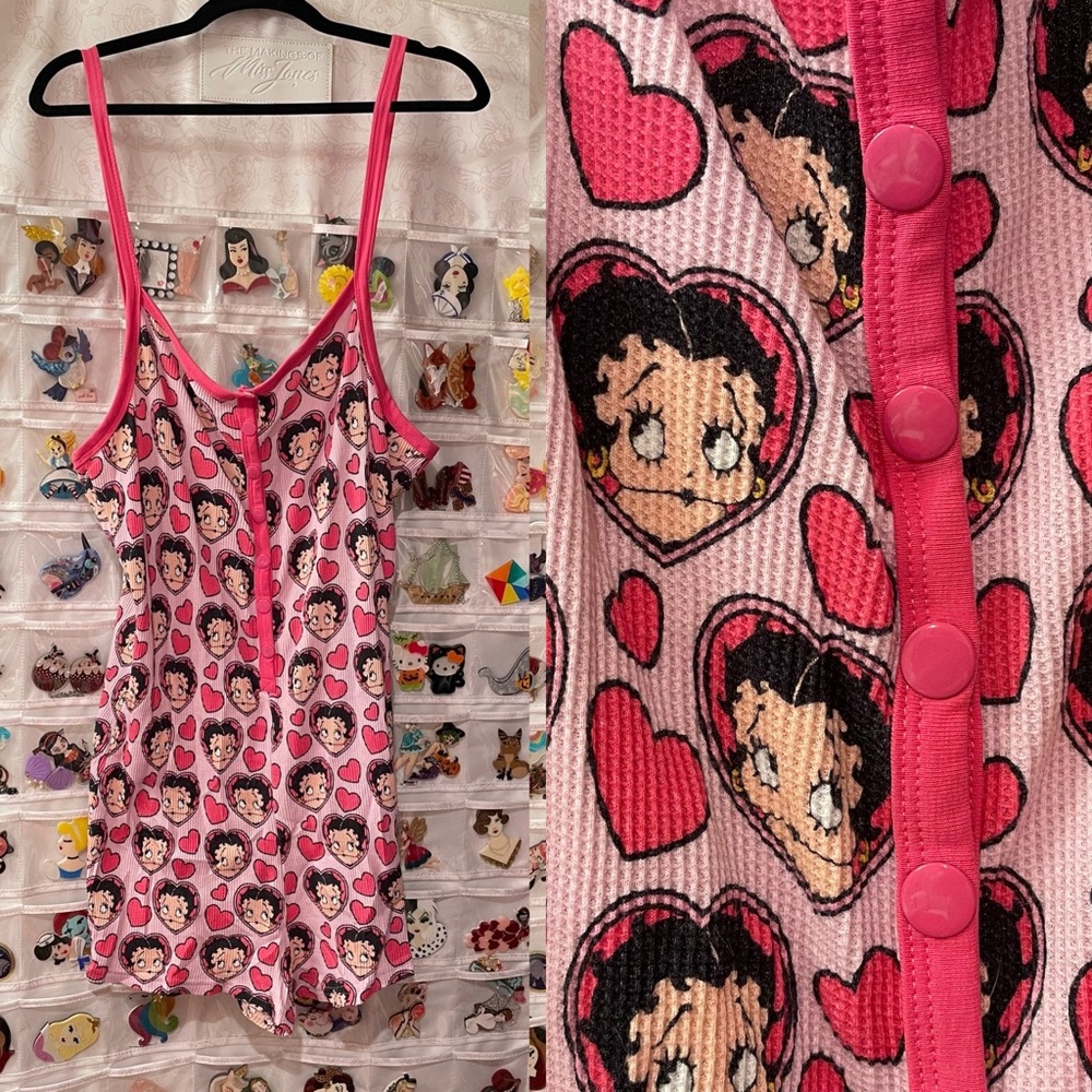 NWOT Dolls Kill x Betty Boop
Plus Hotsy Totsy
Thermal Romper